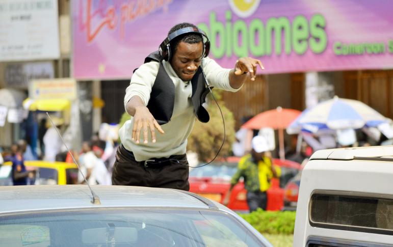 [field_artwrk_title-raw]