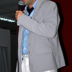 Hugo Nadeau – Neutral Mad